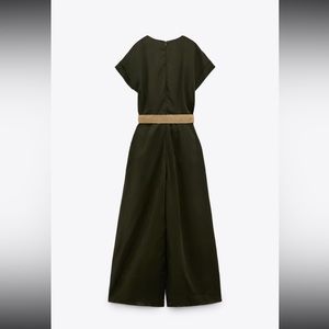 New with tag - lightweight “mono largo cinturón” green jumpsuit with khaki belt